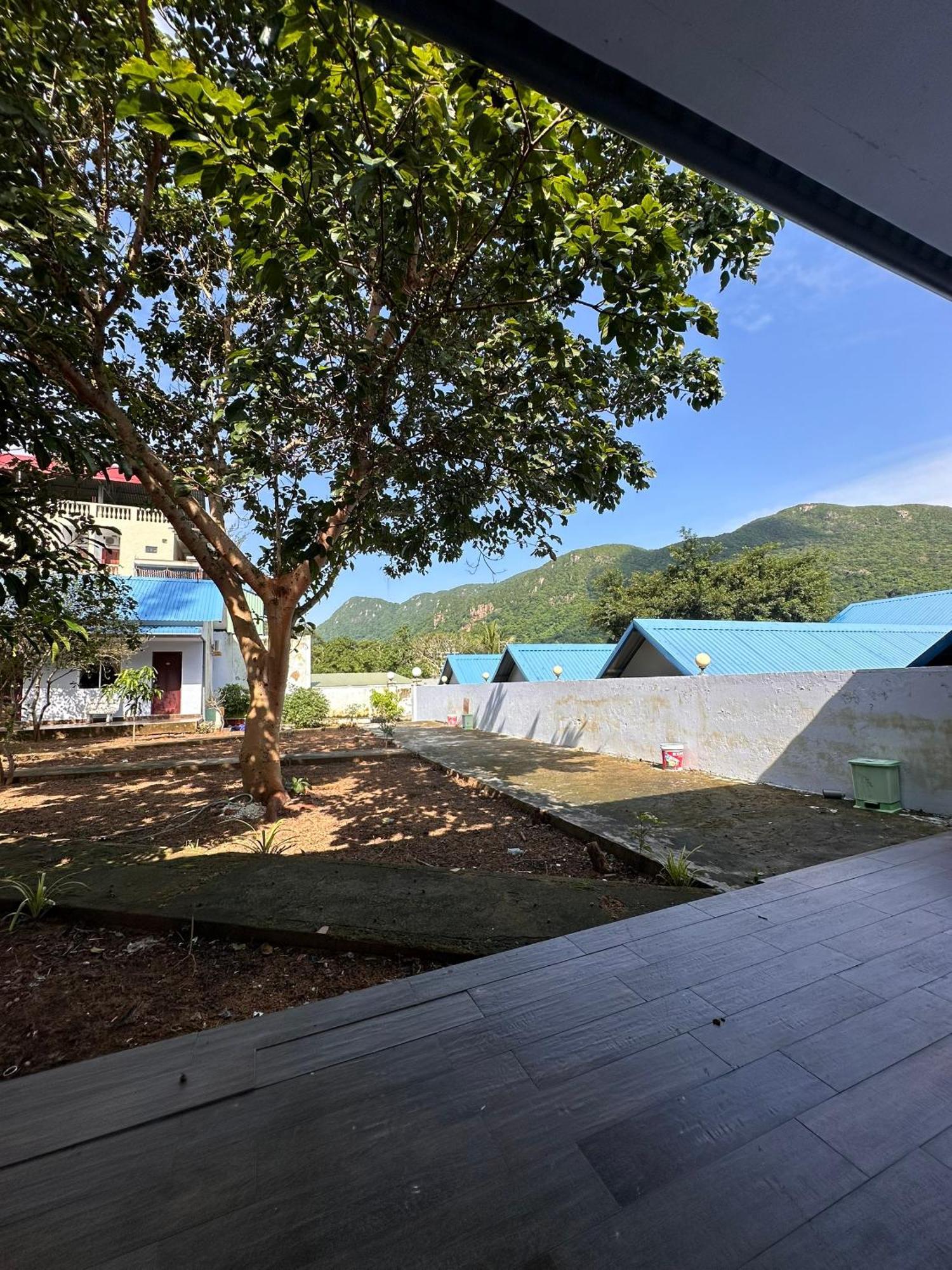 Bungalow Hotel Chi Khu Co Ong Luaran gambar
