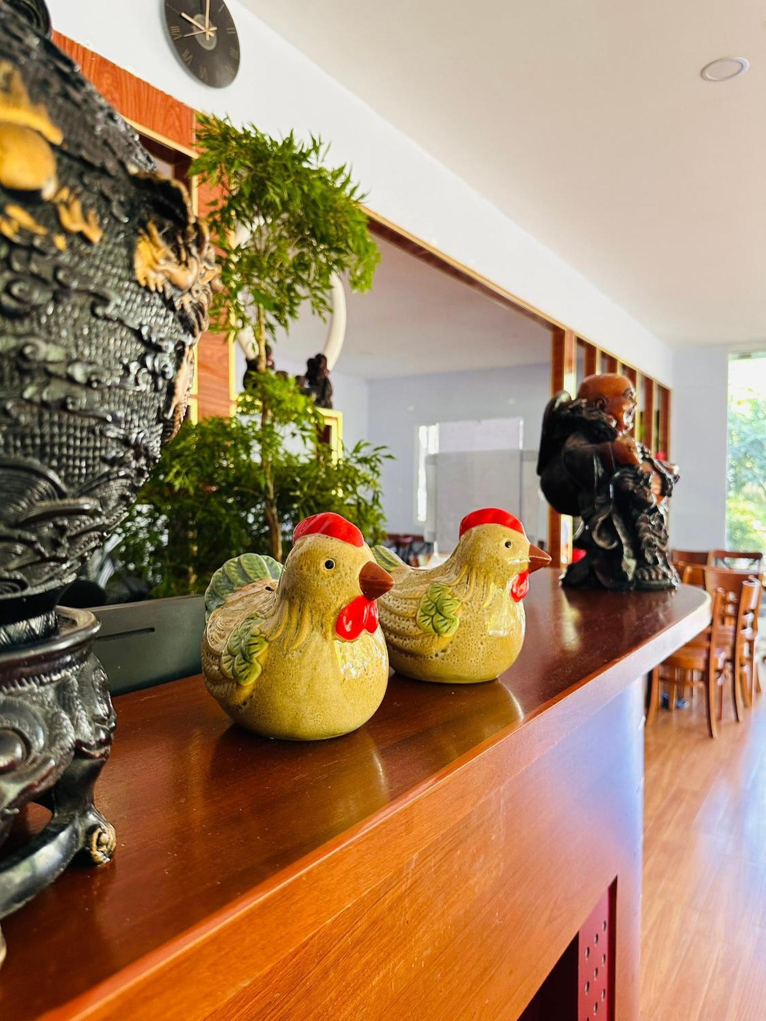 Bungalow Hotel Chi Khu Co Ong Luaran gambar