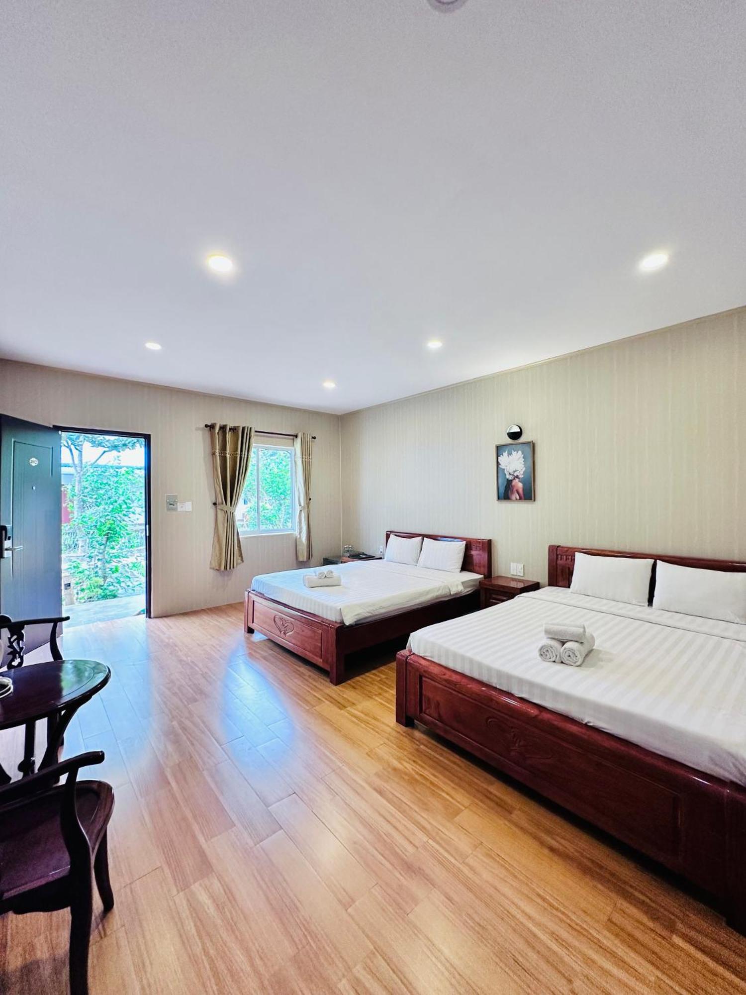 Bungalow Hotel Chi Khu Co Ong Luaran gambar