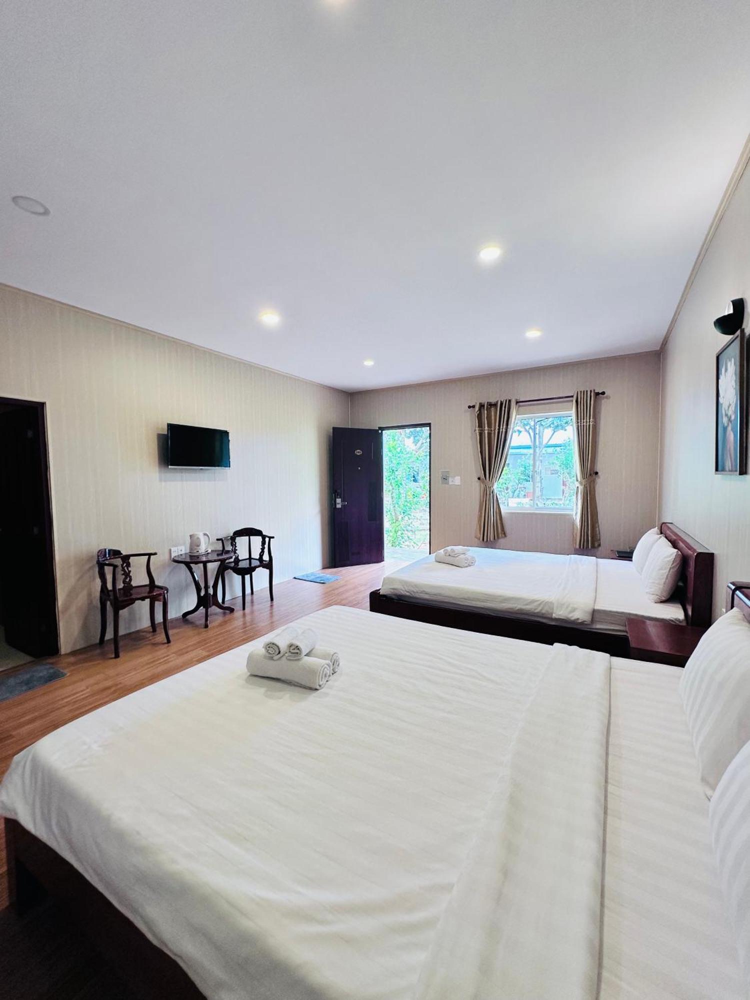 Bungalow Hotel Chi Khu Co Ong Luaran gambar