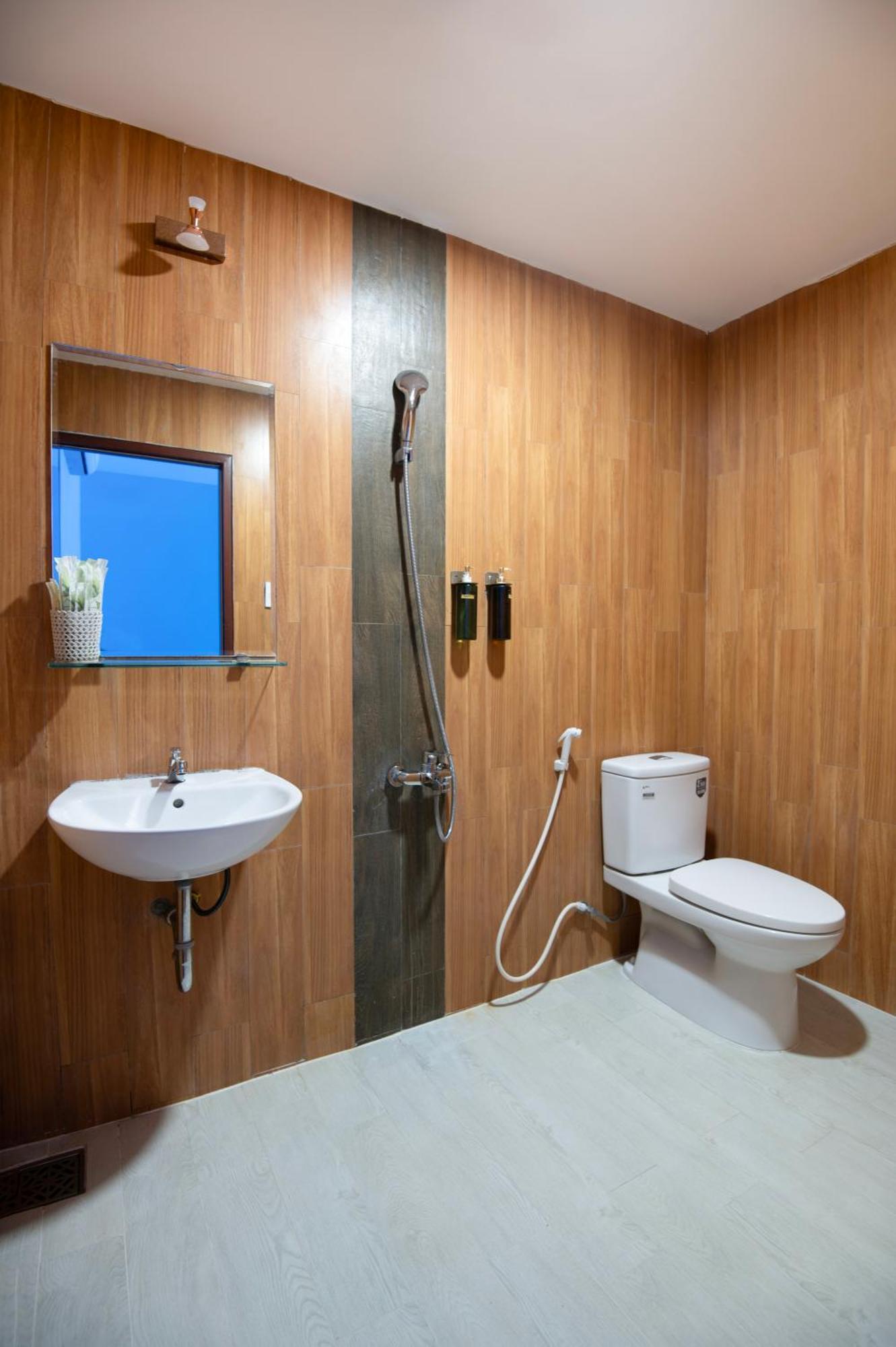 Bungalow Hotel Chi Khu Co Ong Luaran gambar