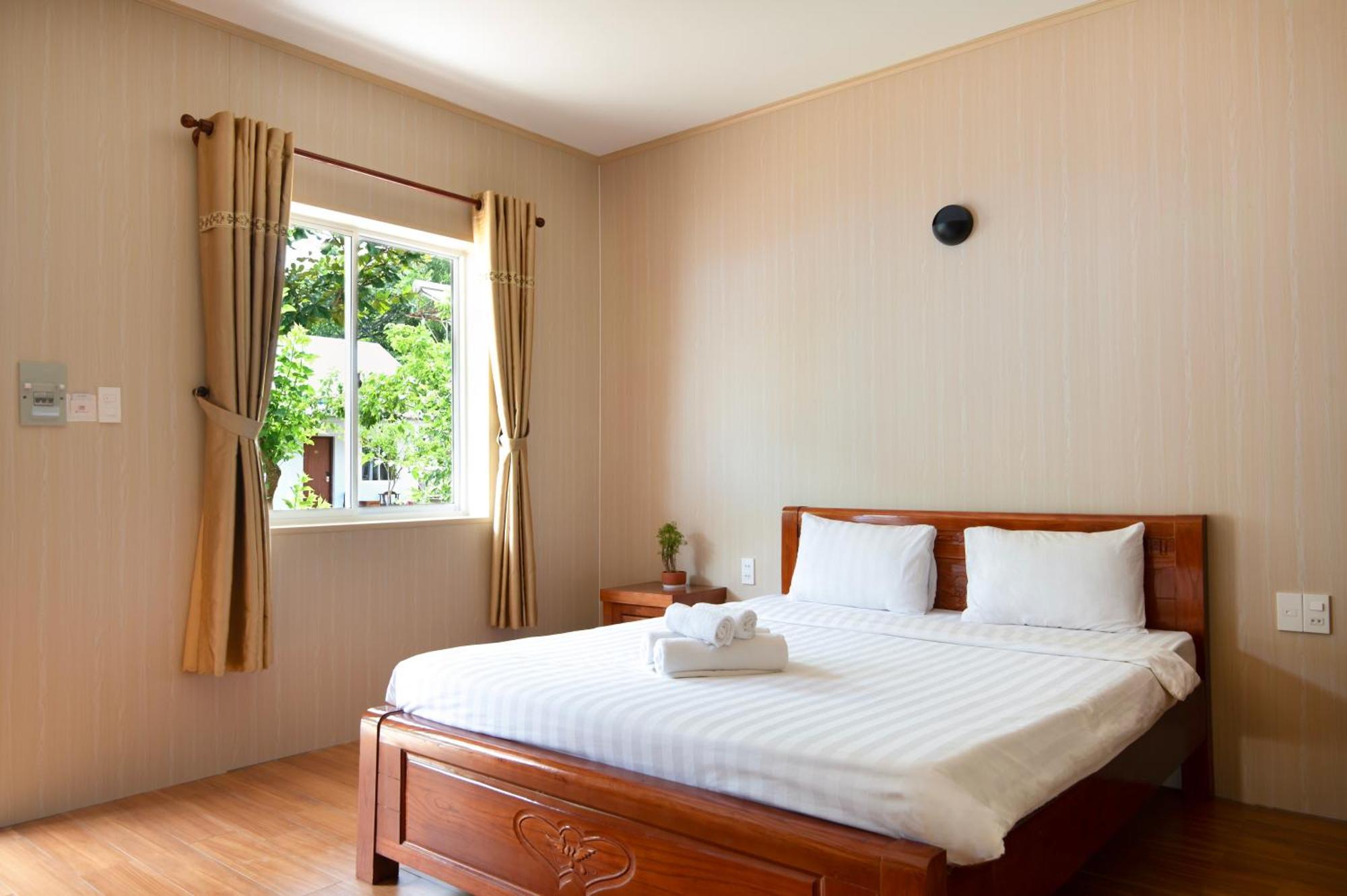 Bungalow Hotel Chi Khu Co Ong Luaran gambar